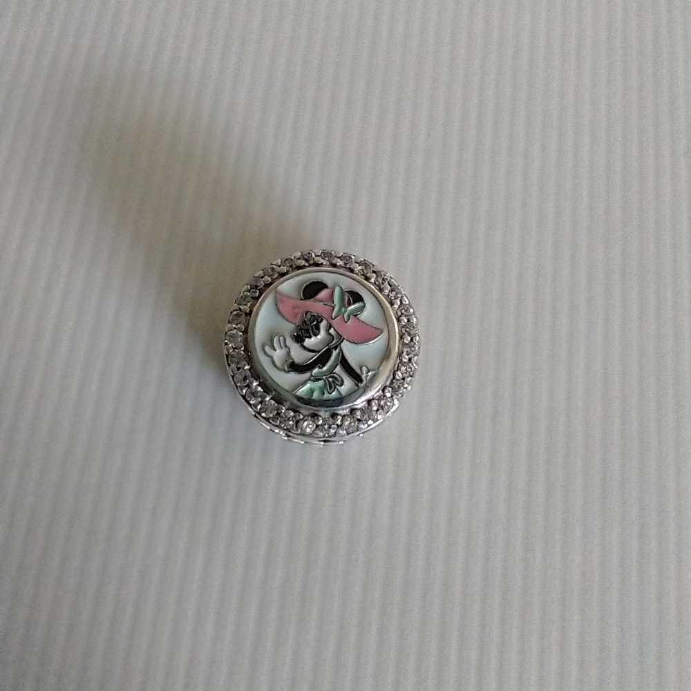 SOLD Pandora Minnie Charm